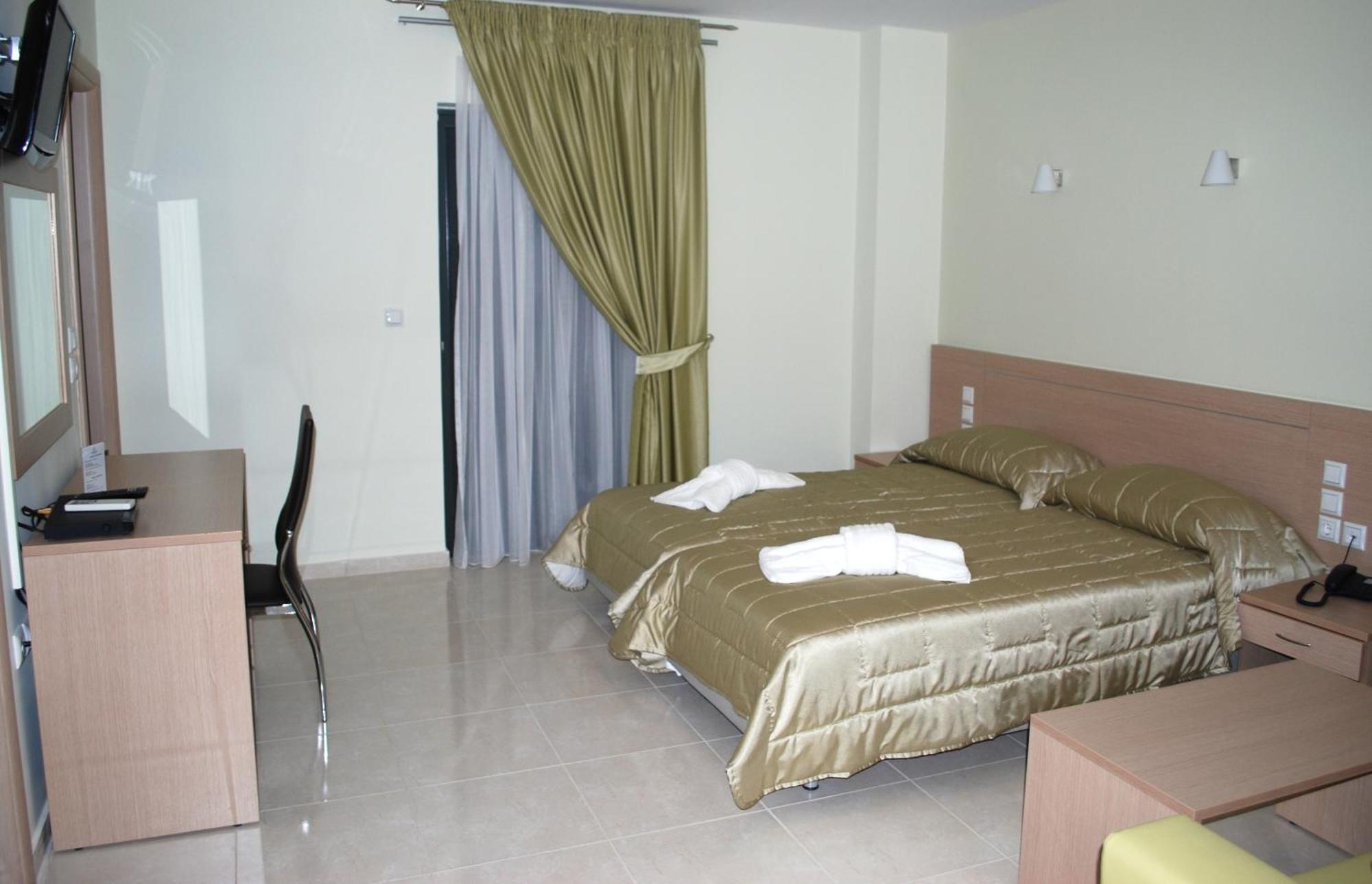 Eleana Boutique & Blue Infinity Apart Otel Nikiana